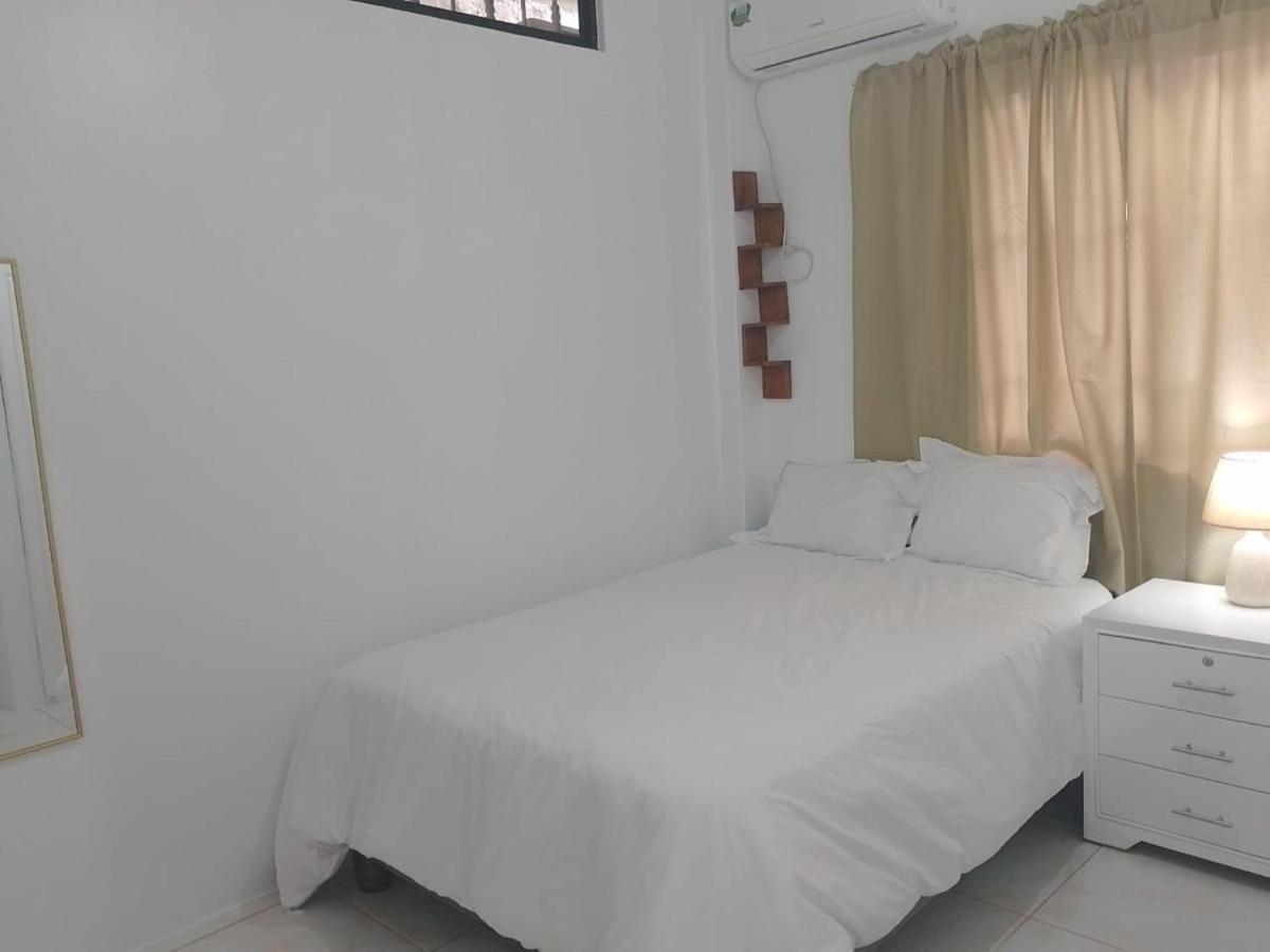 Comfortable 3-Bedroom Apartment, Close To The American Consulate Guayaquil Exteriör bild