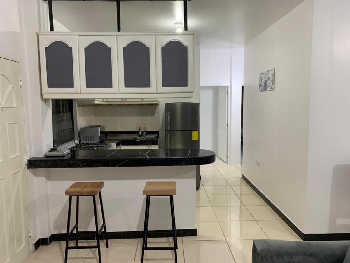 Comfortable 3-Bedroom Apartment, Close To The American Consulate Guayaquil Exteriör bild